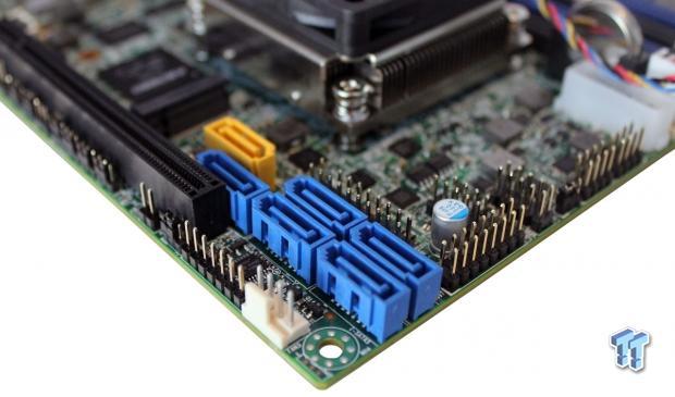 Supermicro X10SDV-TLN4F (Intel Xeon D) Server Motherboard Review