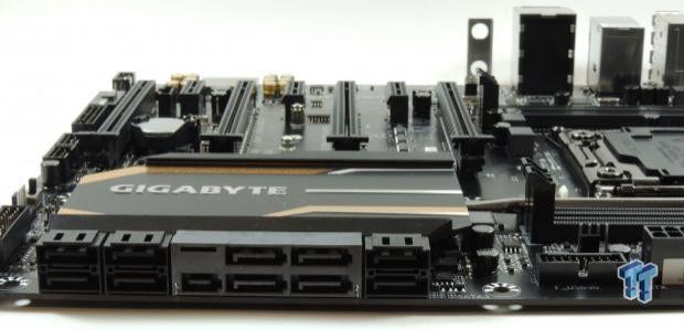 GIGABYTE X99-UD3P (Intel X99) Motherboard Review 10