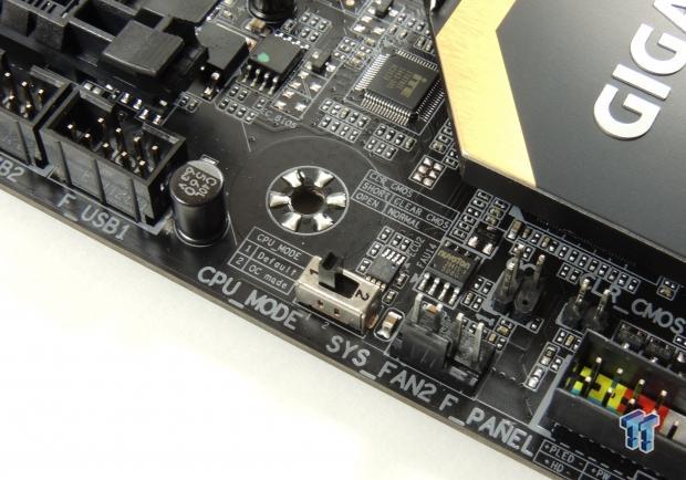 GIGABYTE X99-UD3P (Intel X99) Motherboard Review 12