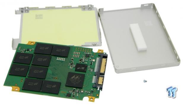 Crucial MX200 500GB 3-Drive SSD RAID Report 08