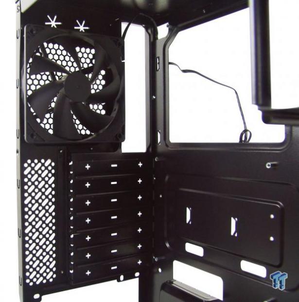 Antec P70 Performance Series Mid-Tower Chassis Review 20