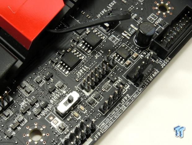 MSI X99A GODLIKE GAMING (Intel X99) Motherboard Review 12