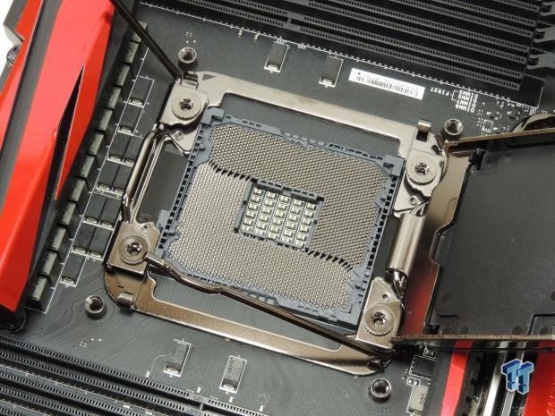 MSI X99A GODLIKE GAMING (Intel X99) Motherboard Review 18