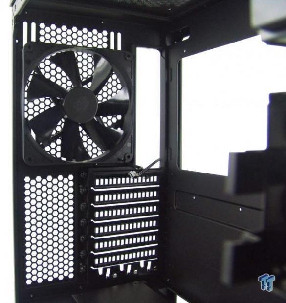 Cooler Master MasterCase 5 Modular FreeForm Mid-Tower Chassis Review 20
