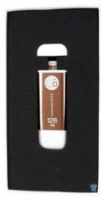 Adam Elements iKlips iOS Lightning / USB 3.0 Flash Drive Review 03