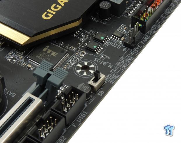 GIGABYTE Z170X-UD5 (Intel Z170) Motherboard Review 15