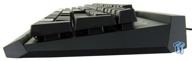 Cougar 450K Hybrid Mechanical Gaming Keyboard Review 17