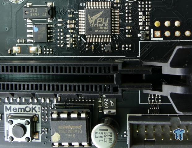 Open Gallery ASUS ROG Maximus VIII Formula (Intel Z170) Motherboard Review 35