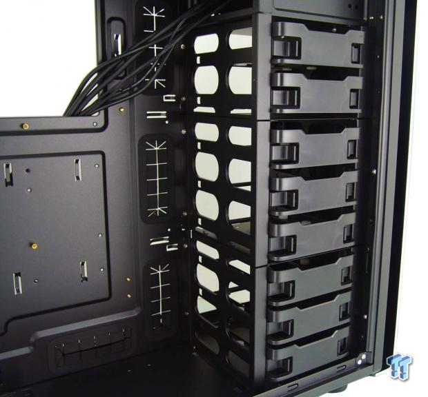 Antec Performance One P380 Full-Tower Chassis Review 18