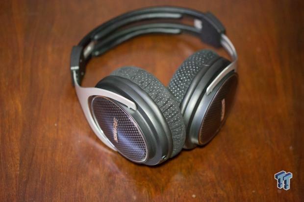 Shure SRH1540 Premium Over Ear Closed Back Headphones Review