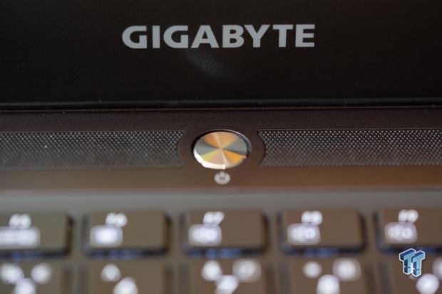 GIGABYTE P34 v5 Gaming Laptop Review 13