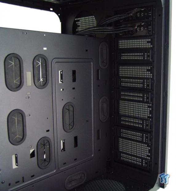 Thermaltake Core W200 Super Tower Chassis Review 17 | TweakTown.com