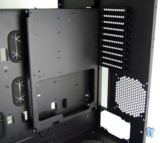 Thermaltake Core W200 Super Tower Chassis Review 26 | TweakTown.com