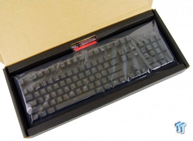 EpicGear DeFiant Mechanical Gaming Keyboard Review 08