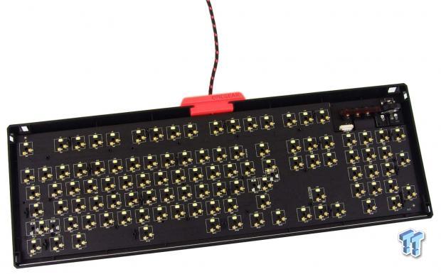 EpicGear DeFiant Mechanical Gaming Keyboard Review 23