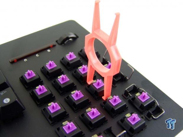 EpicGear DeFiant Mechanical Gaming Keyboard Review 33