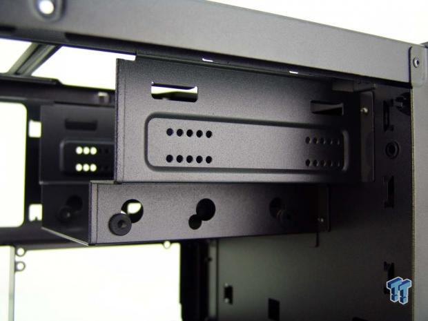 Fractal Design CORE 500 Mini-ITX Small Form Factor Chassis Review 17