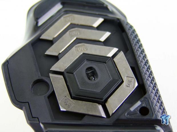Logitech G502 Proteus Spectrum RGB Tunable Gaming Mouse Review 16