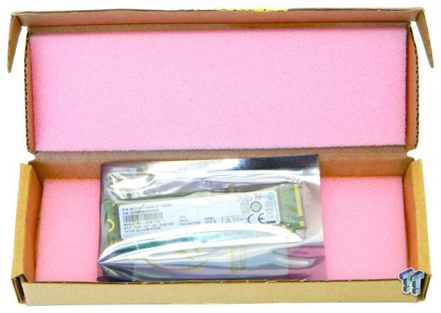 Samsung SM961 1TB M.2 NVMe PCIe SSD Review 05