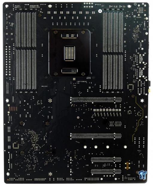 Open Gallery GIGABYTE X99-Ultra Gaming (Intel X99) Motherboard Review 07