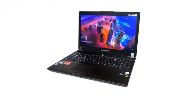 GIGABYTE P37X V5 Gaming Notebook
