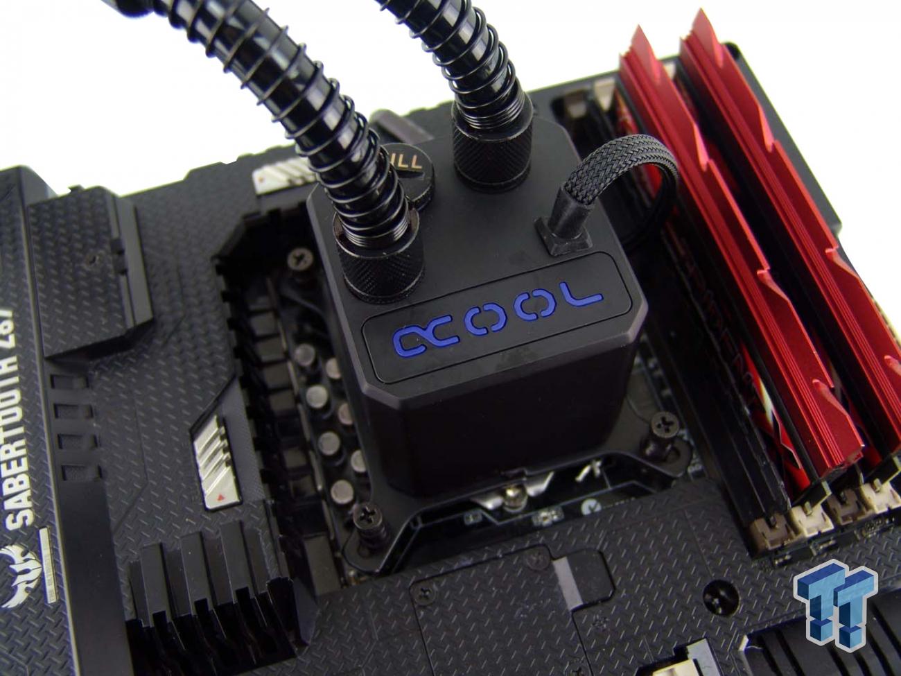 Eaux et gaz réfrigérants Alphacool Eisbaer 240 CPU Processeur Eau et gaz réfrigérants Noir, 30 mm, 2,31 kg, 12 cm 