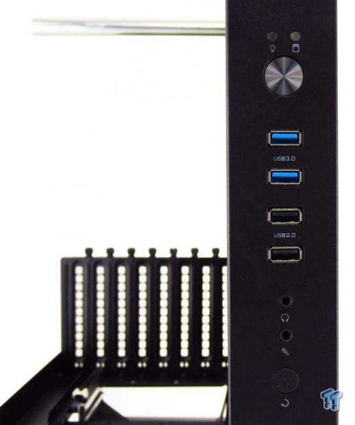 Thermaltake Core P3 ATX Wall Mount Chassis Review 08