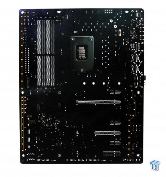 GIGABYTE Z170X-Designare Motherboard Review 07