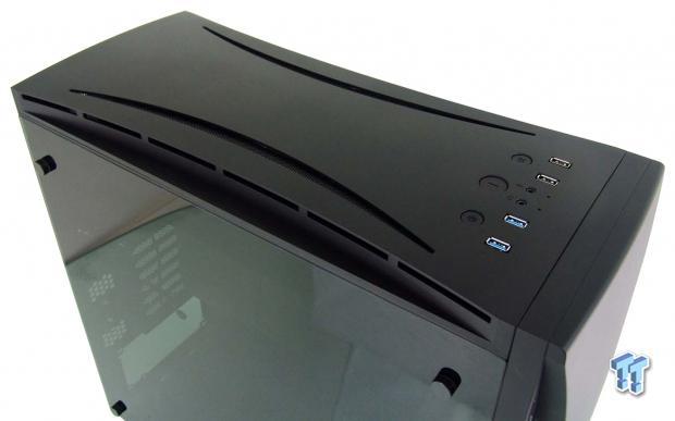 BitFenix Aurora Mid-Tower Chassis Review 09