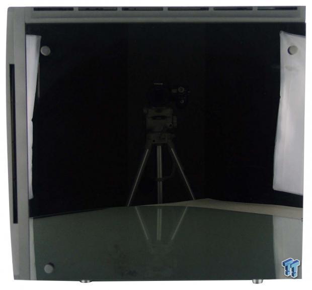 BitFenix Aurora Mid-Tower Chassis Review 12