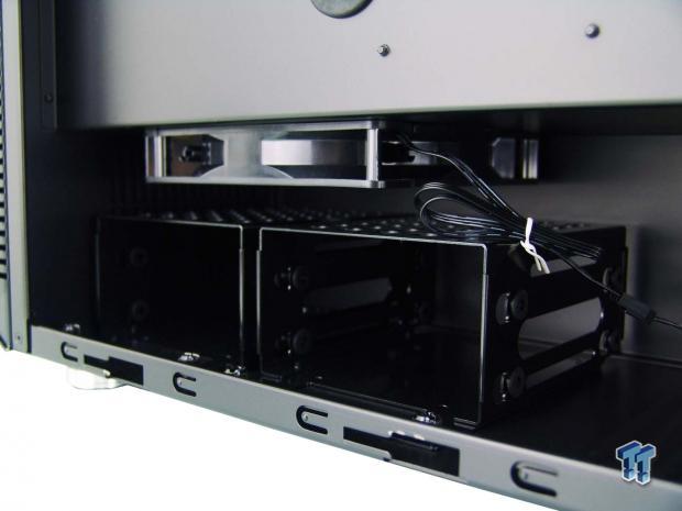 Lian Li PC-J60 B ATX Mid-Tower Chassis Review 22 Lian Li PC-J60 B ATX Mid-Tower Chassis Review 22