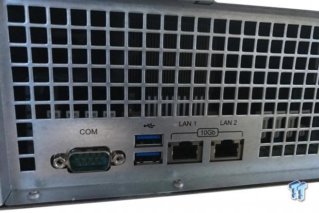 Synology FlashStation FS3017 24-Bay All-Flash NAS Review 08