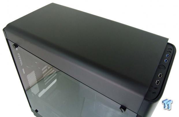 BitFenix Shogun EATX Super Mid-Tower Chassis Review 09