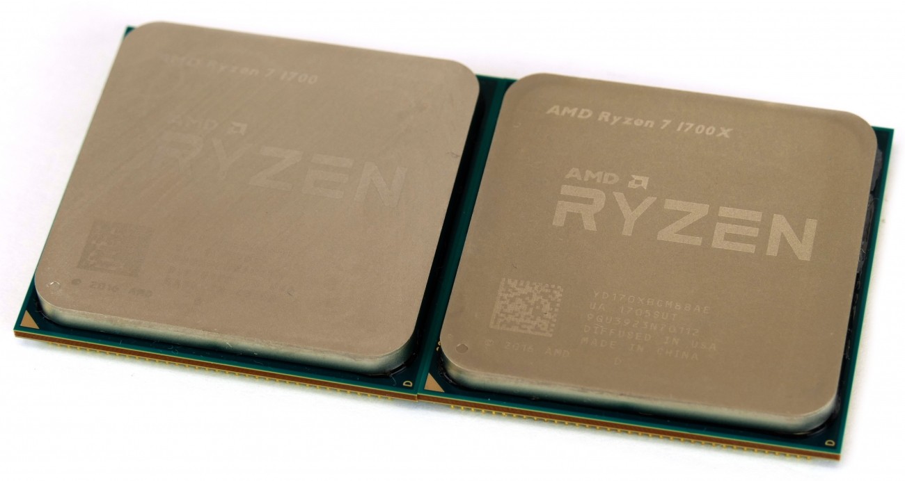 Intel i7 1700. Ryzen 7 1700.