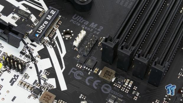 ASRock X370 Taichi (AMD X370) Motherboard Review 14