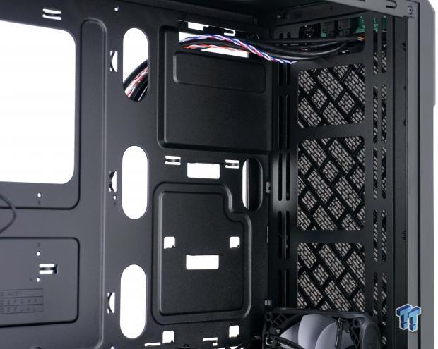 FSP CMT210 Mid-Tower Chassis Review 15