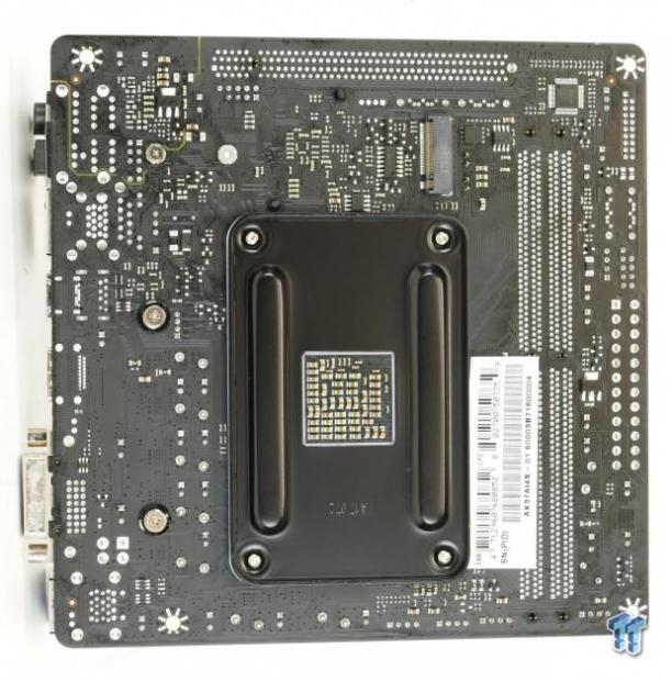 BIOSTAR X370GTN Gaming Motherboard Review 07