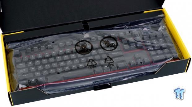 Corsair K68 Mechanical Gaming Keyboard Review 08