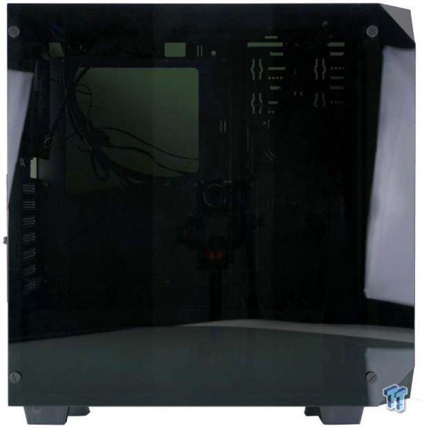 Aerocool Project 7 P7-C0 Mid-Tower Chassis Review 10