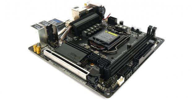 ASRock Fatal1ty Z370 Gaming-ITX/ac Motherboard