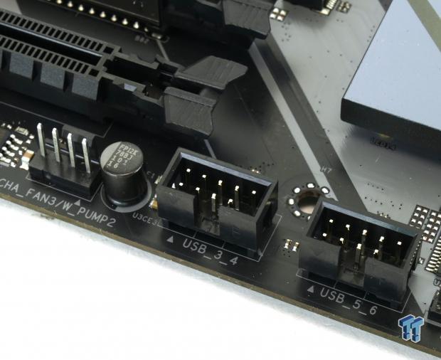 Open Gallery ASRock X299 Extreme4 (Intel X299) Motherboard Review 18