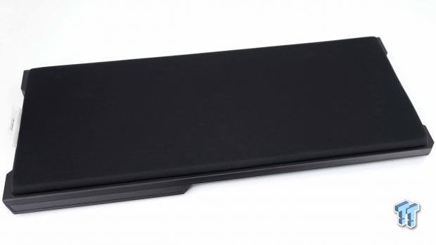 Corsair K63 Wireless Gaming Lapboard Review 07