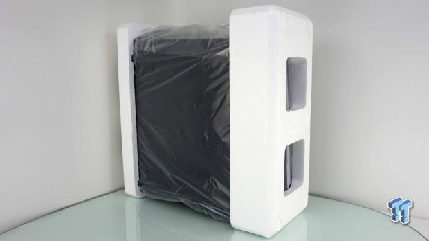 SilverStone Primera PM01-RGB Mid-Tower Chassis Review 06