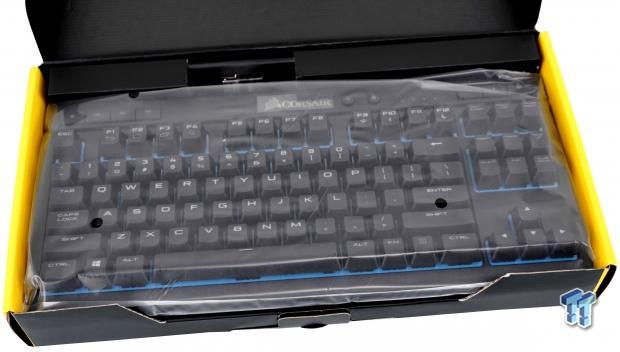 Corsair K63 Wireless Mechanical Gaming Keyboard Review 07