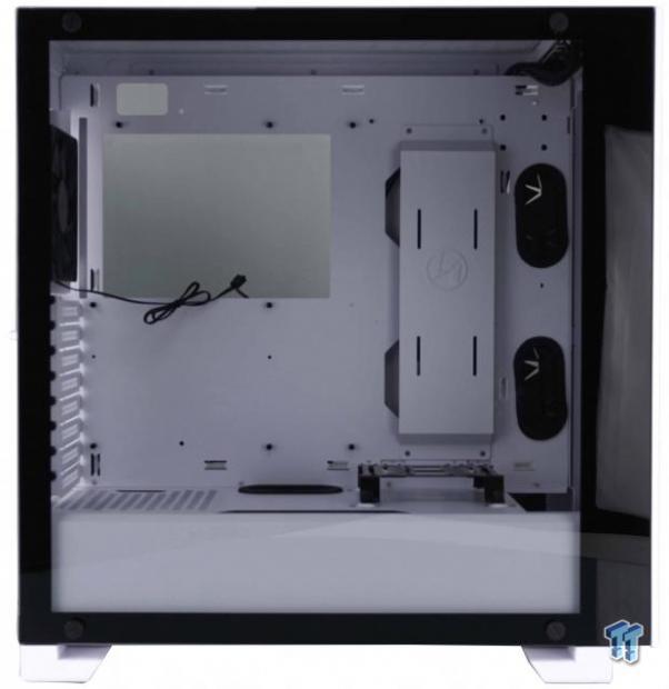 Lian Li Alpha 330 Mid-Tower Chassis Review