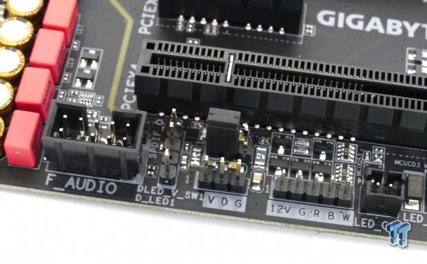 Open Gallery GIGABYTE Z370 Aorus Ultra Gaming WIFI-OP Motherboard Review 16