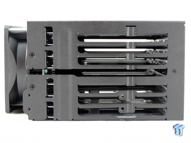 Open Gallery Icy Dock MB998IP-B/MB516SP-B Review - 8/16-Bays with MX500 21