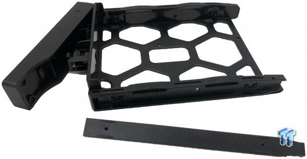 Synology DS1618+ Six-Bay NAS Review 11
