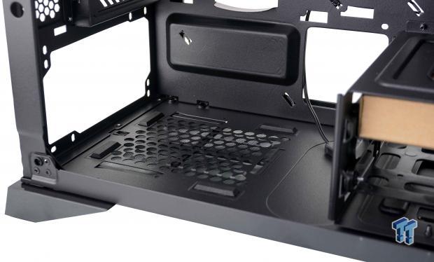 Corsair Carbide Series SPEC-OMEGA Mid-Tower Chassis Review 20