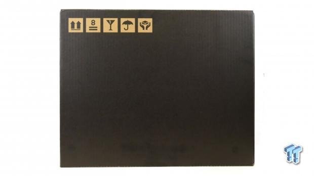 Razer Blade 15 (Kaby Lake-R) Laptop Review 03